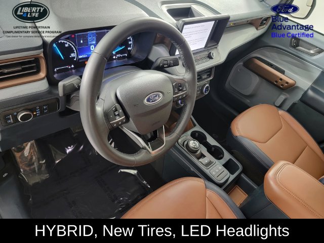 Certified 2023 Ford Maverick Lariat FWD image 12