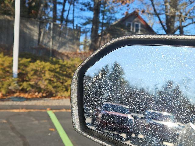 Certified 2022 Ford Explorer XLT w/ Equipment Group 202A image 17