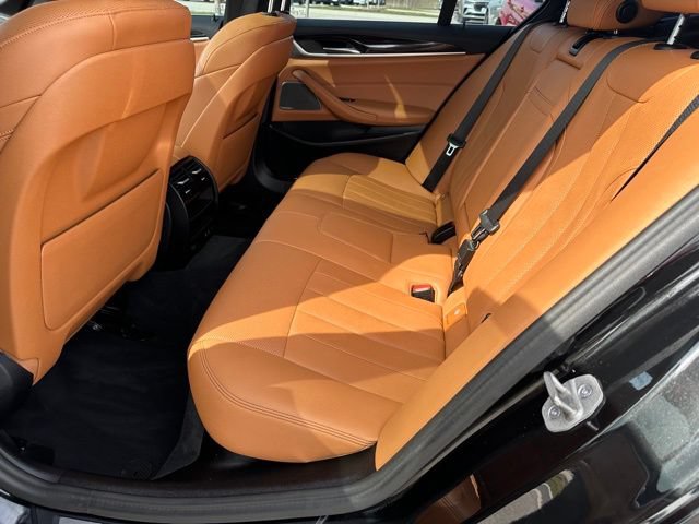 Used 2023 BMW 530e xDrive w/ Premium Package AWD/4WD image 14