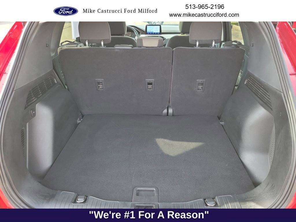 Certified 2021 Ford Escape SE w/ SE Sport Appearance Package image 30