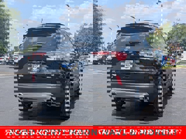 Certified 2022 Ford Escape SE w/ Convenience Package image 3