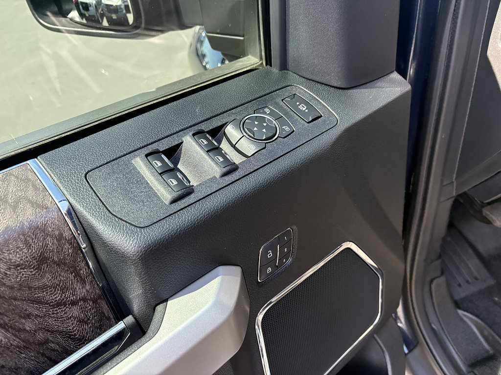 Certified 2019 Ford F250 Lariat w/ Lariat Ultimate Package AWD/4WD image 16