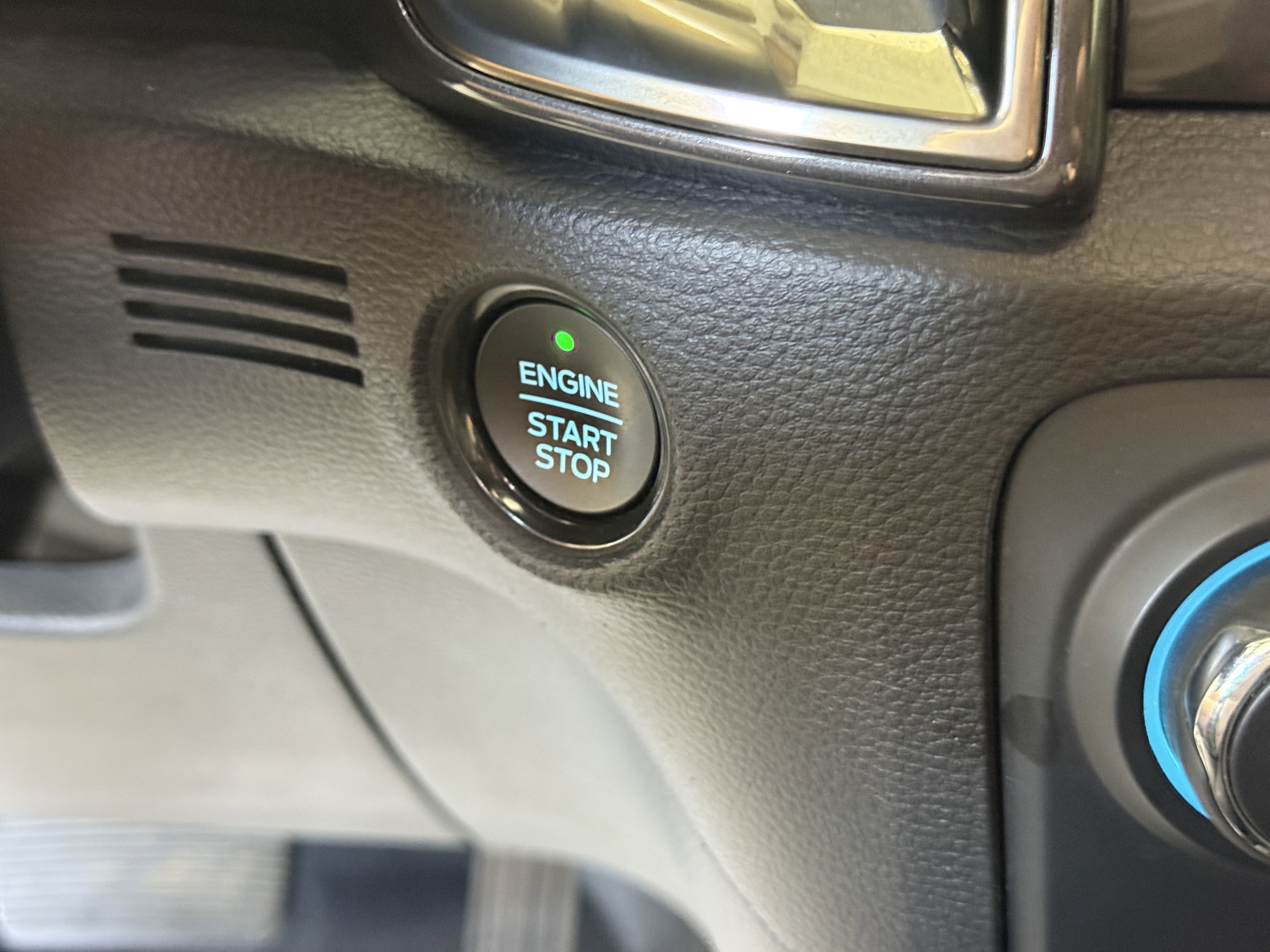 Certified 2022 Ford Ranger Lariat w/ Equipment Group 501A High AWD/4WD image 27