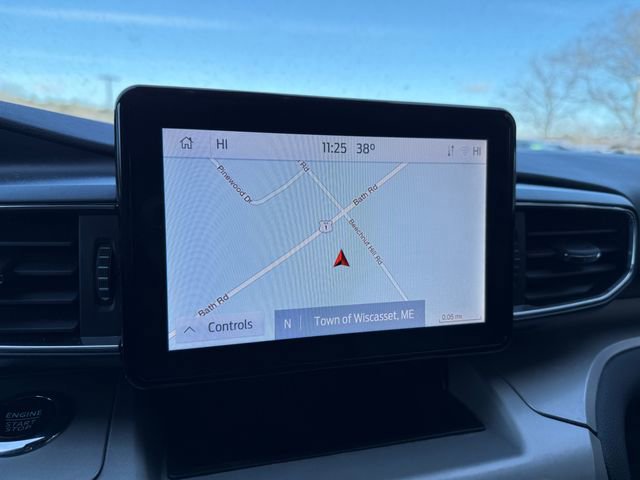 Certified 2022 Ford Explorer XLT w/ Equipment Group 202A image 18