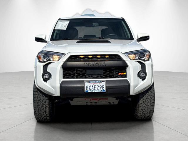 Used 2022 Toyota 4Runner TRD Off-Road Premium AWD/4WD image 8