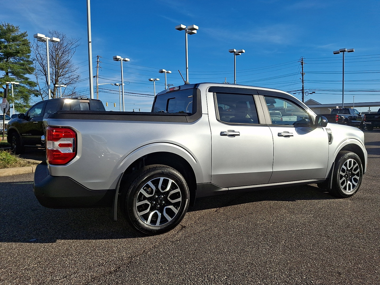 Certified 2024 Ford Maverick Lariat image 11