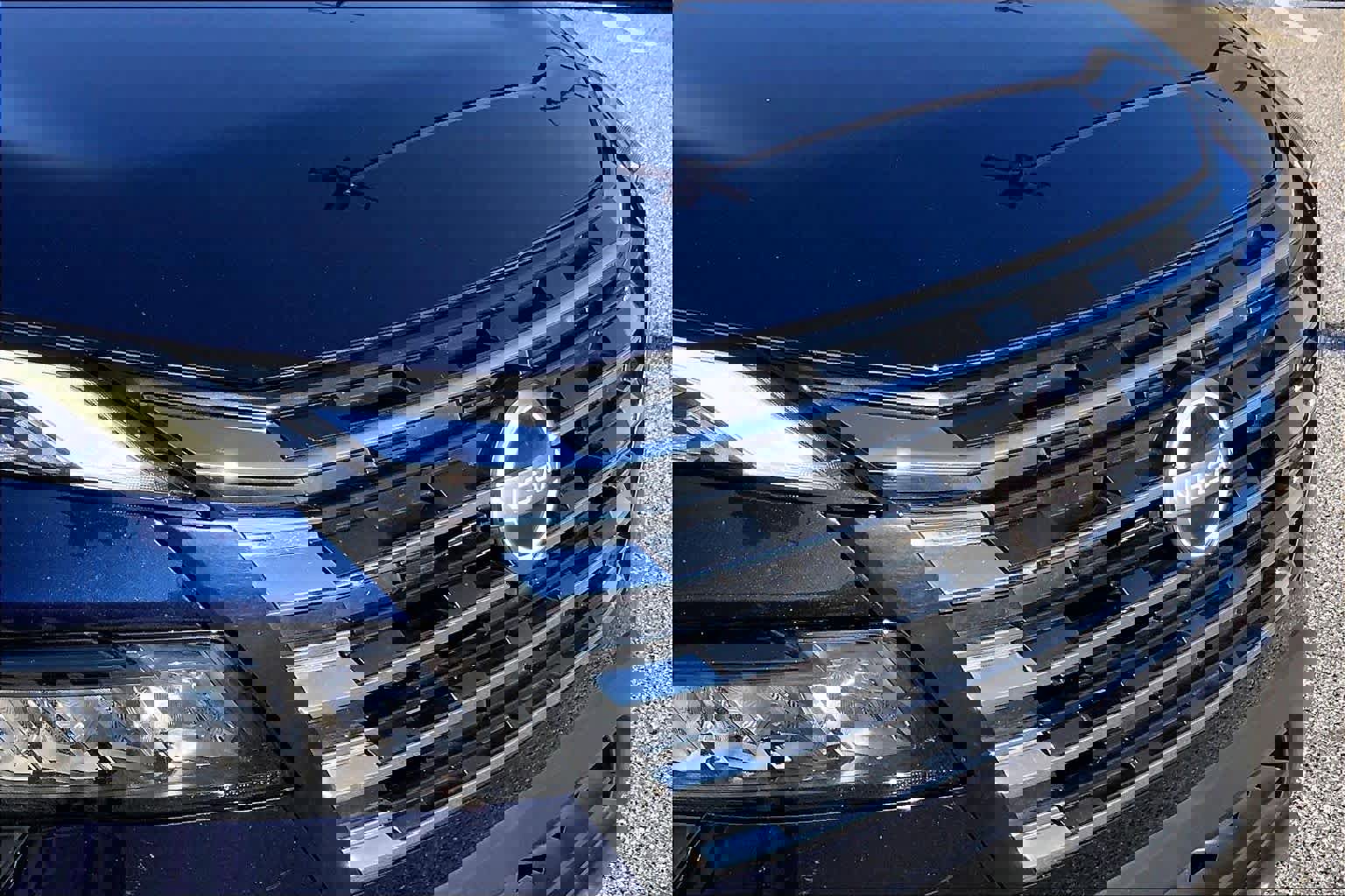 Used 2024 Nissan Rogue SV image 28