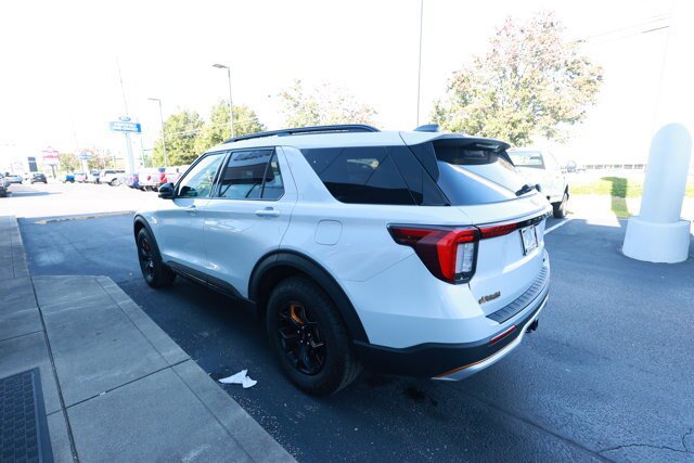 Certified 2026 Ford Explorer Tremor w/ Tremor Convenience Package AWD/4WD image 5