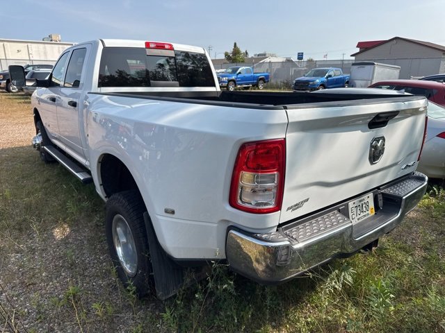 Used 2022 RAM 3500 Tradesman image 3