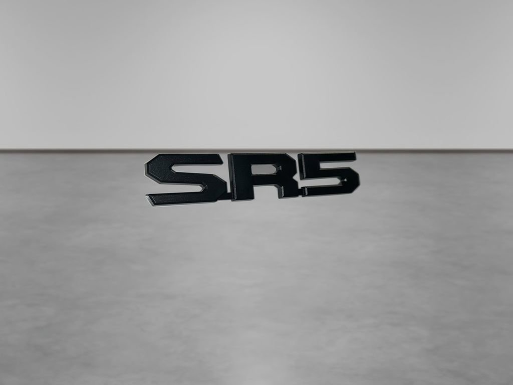 Used 2025 Toyota 4Runner SR5 AWD/4WD image 21