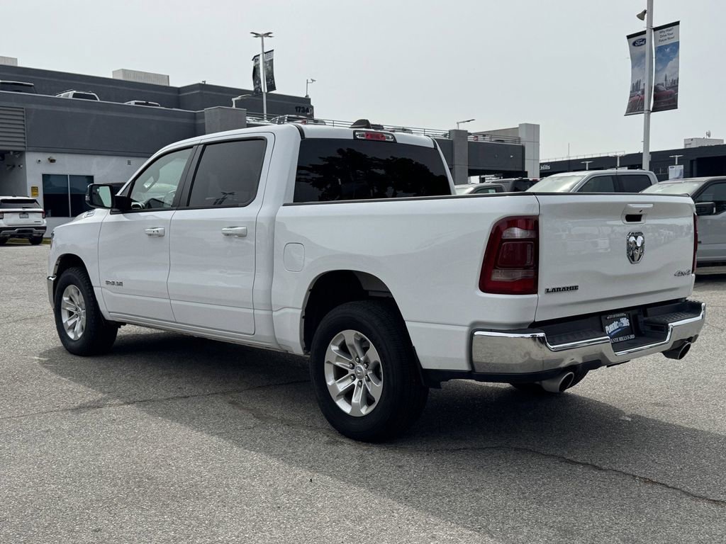 Used 2024 RAM 1500 Laramie AWD/4WD image 4