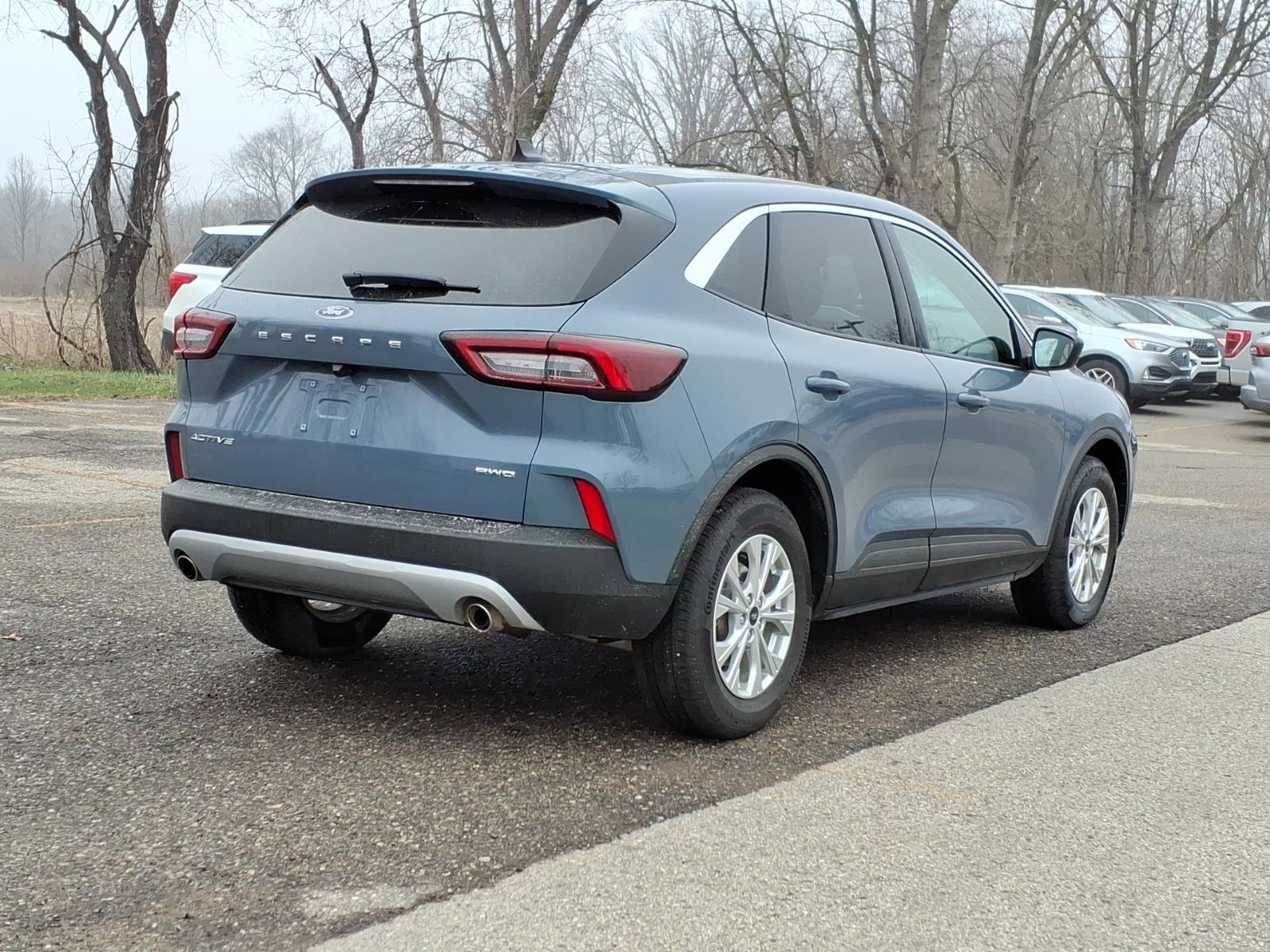 Certified 2023 Ford Escape Active AWD/4WD image 7