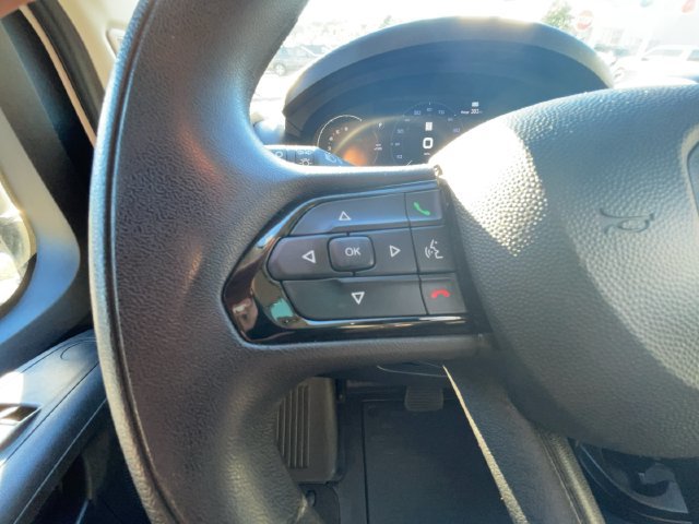 Used 2025 RAM ProMaster 2500 w/ U-Haul Equipment Group FWD image 17