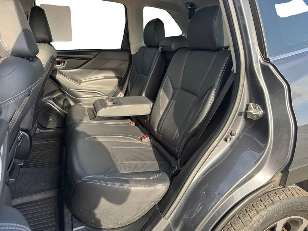 Used 2020 Subaru Forester Limited w/ Popular Package #3 AWD/4WD image 16
