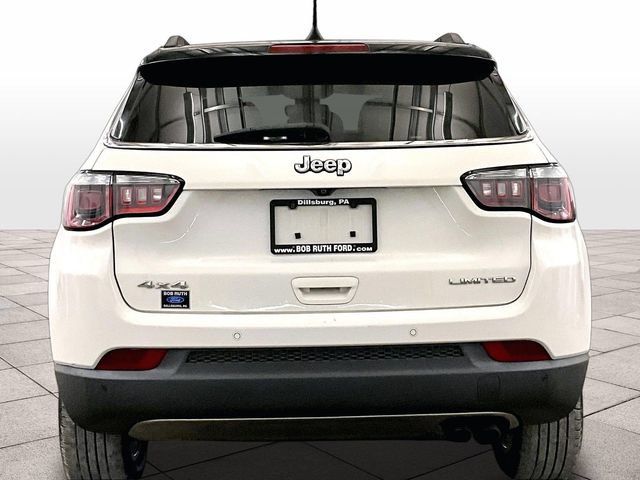 Used 2018 Jeep Compass Limited w/ Safe & Security Group AWD/4WD image 4