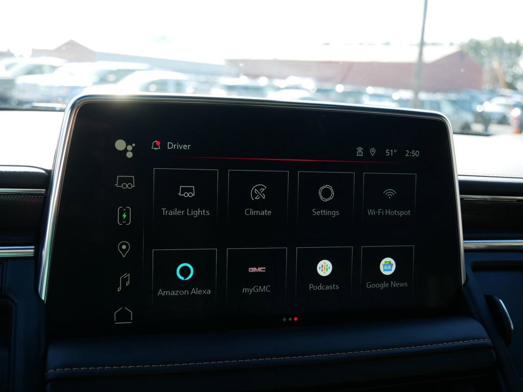 Used 2023 GMC Yukon AT4 w/ AT4 Premium Package image 23