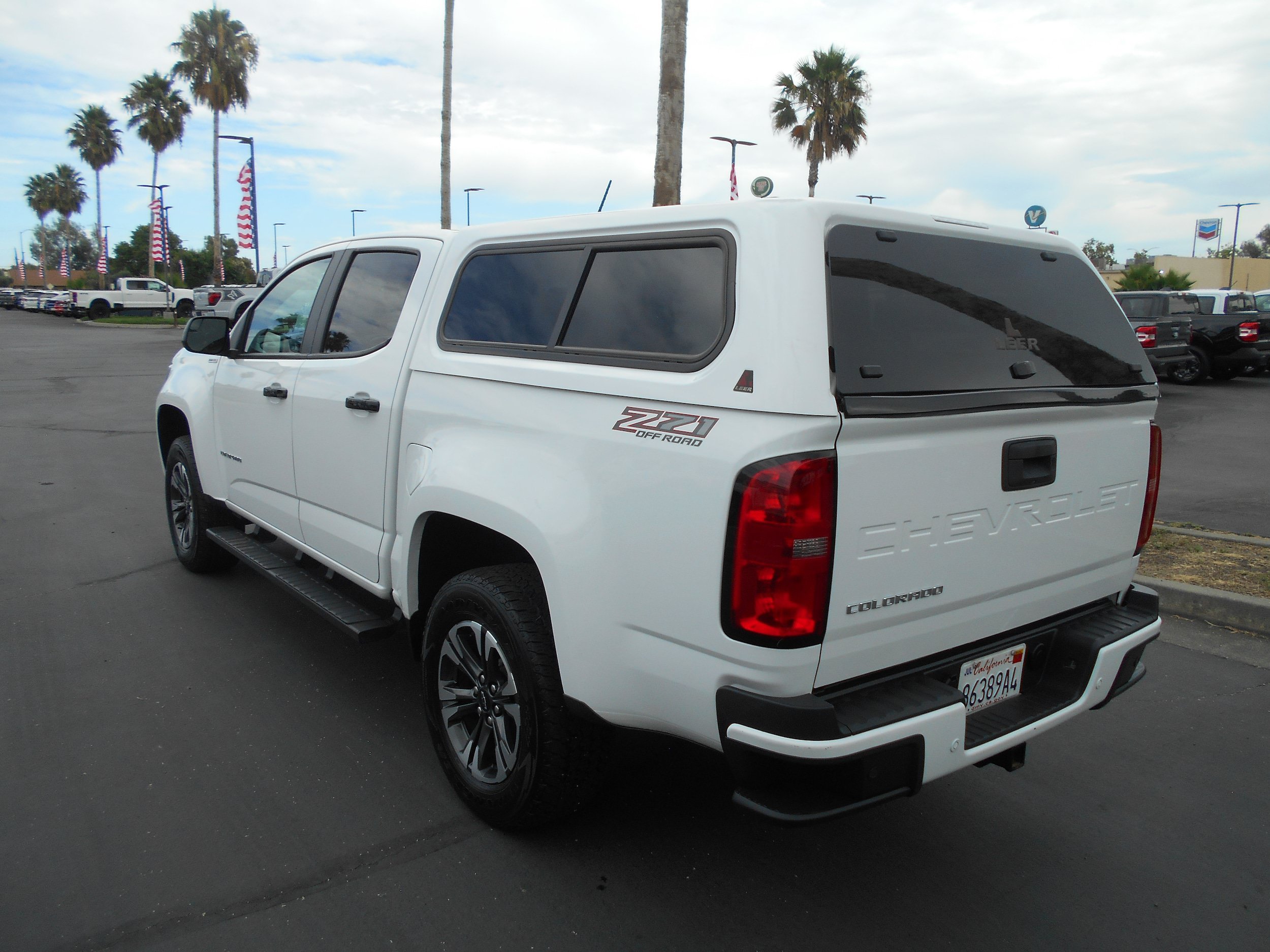 Used 2021 Chevrolet Colorado Z71 w/ Safety Package AWD/4WD image 5