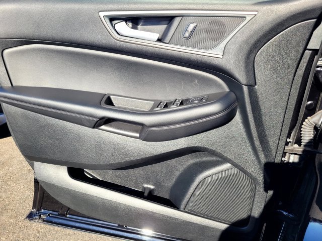 Certified 2024 Ford Edge SEL AWD/4WD image 14