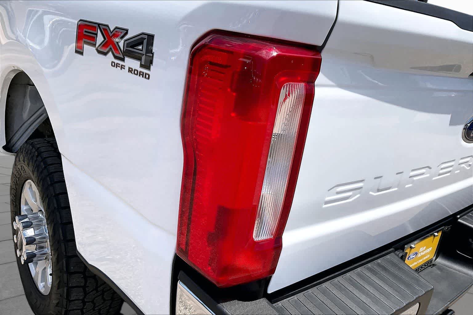 Certified 2024 Ford F250 XLT w/ FX4 Off-Road Package AWD/4WD image 28