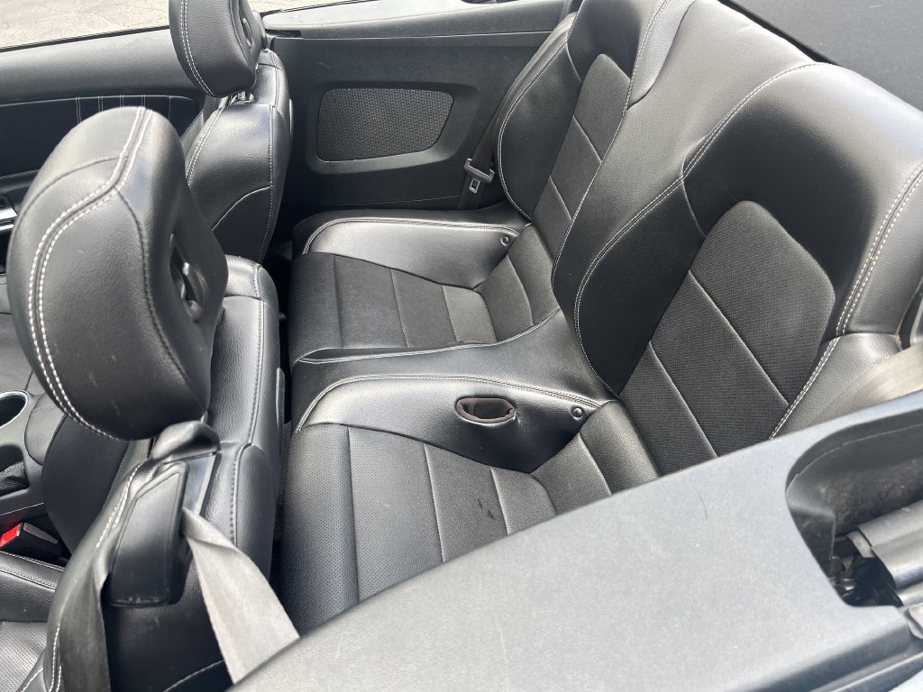 Certified 2023 Ford Mustang Premium RWD image 28