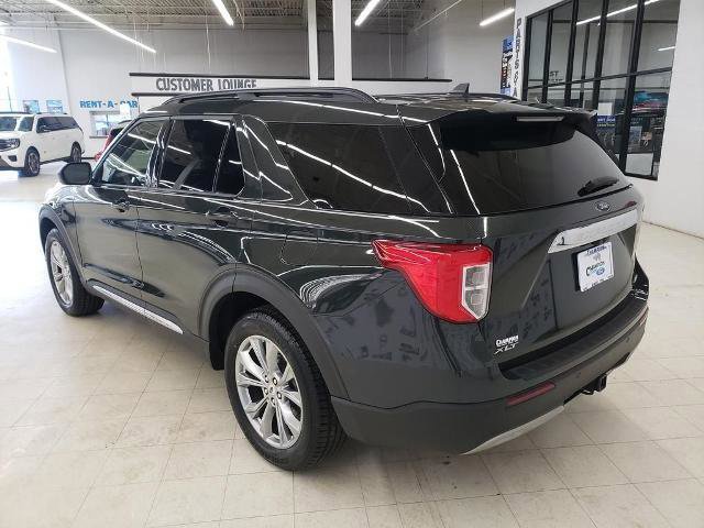 Certified 2023 Ford Explorer XLT w/ Equipment Group 202A AWD/4WD image 3