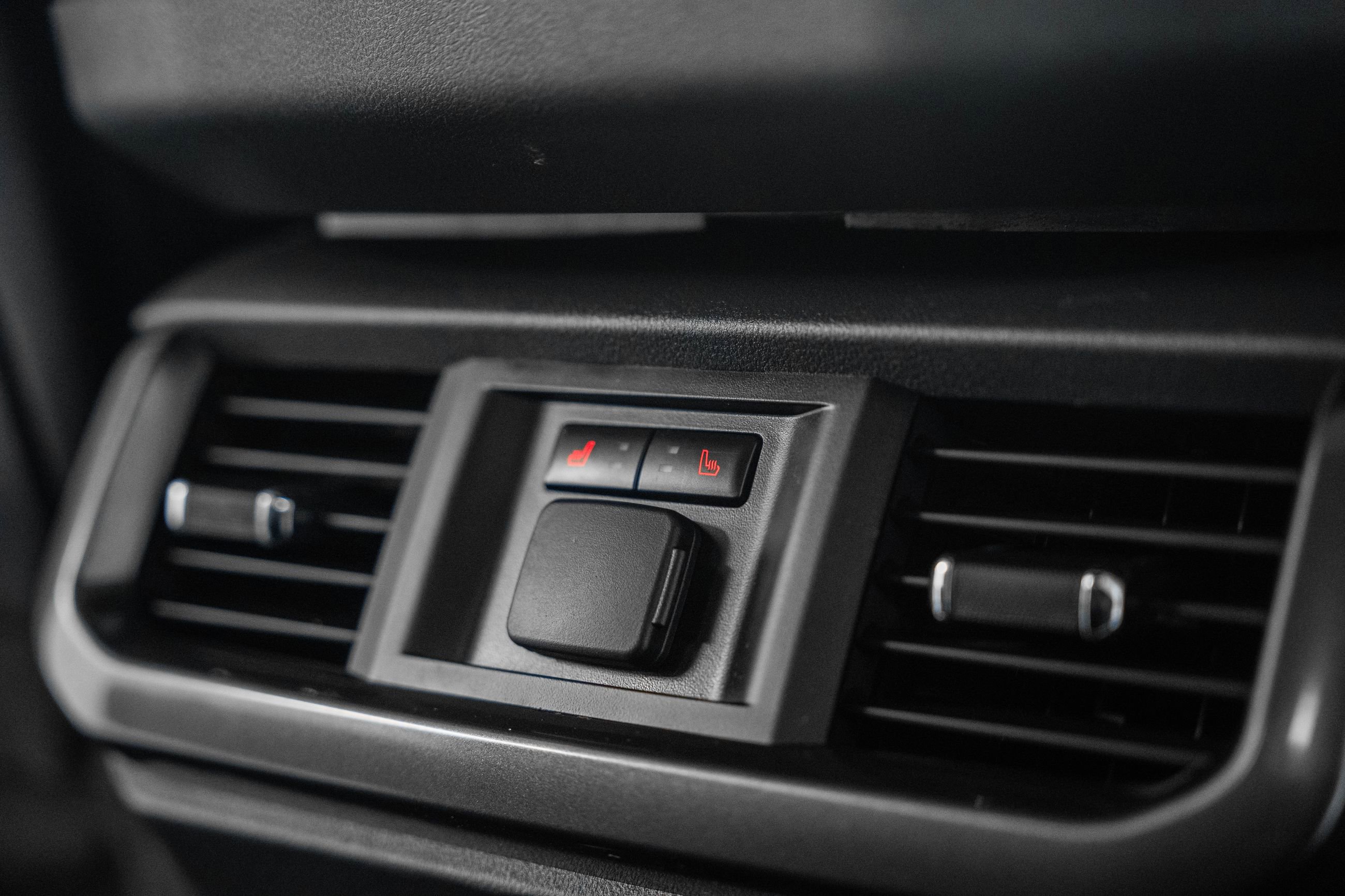 Certified 2023 Ford F150 Lariat w/ Equipment Group 502A High image 41