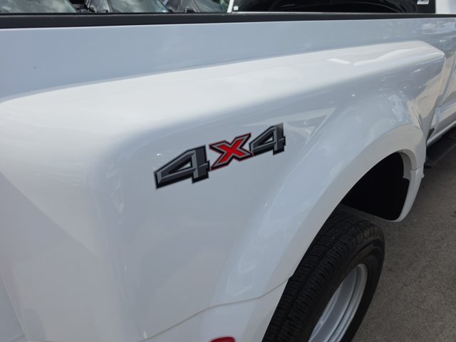 Certified 2026 Ford F350 XLT AWD/4WD image 7