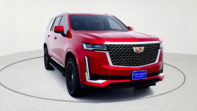 Used 2024 Cadillac Escalade Premium Luxury image 2