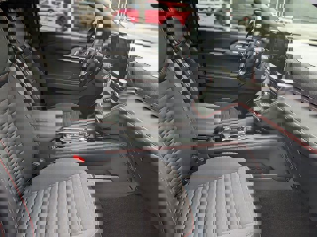 Certified 2025 Ford Explorer ST-Line w/ Premium Package image 39