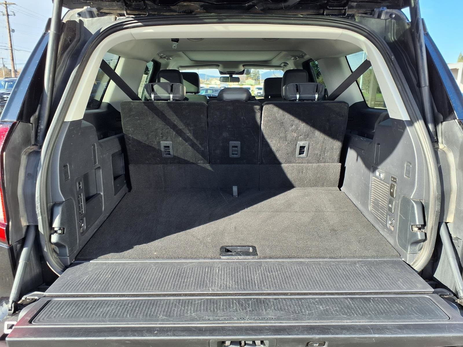 Certified 2025 Ford Expedition Max Active image 11