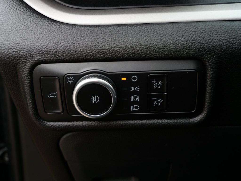 Certified 2023 Ford Explorer XLT AWD/4WD image 24