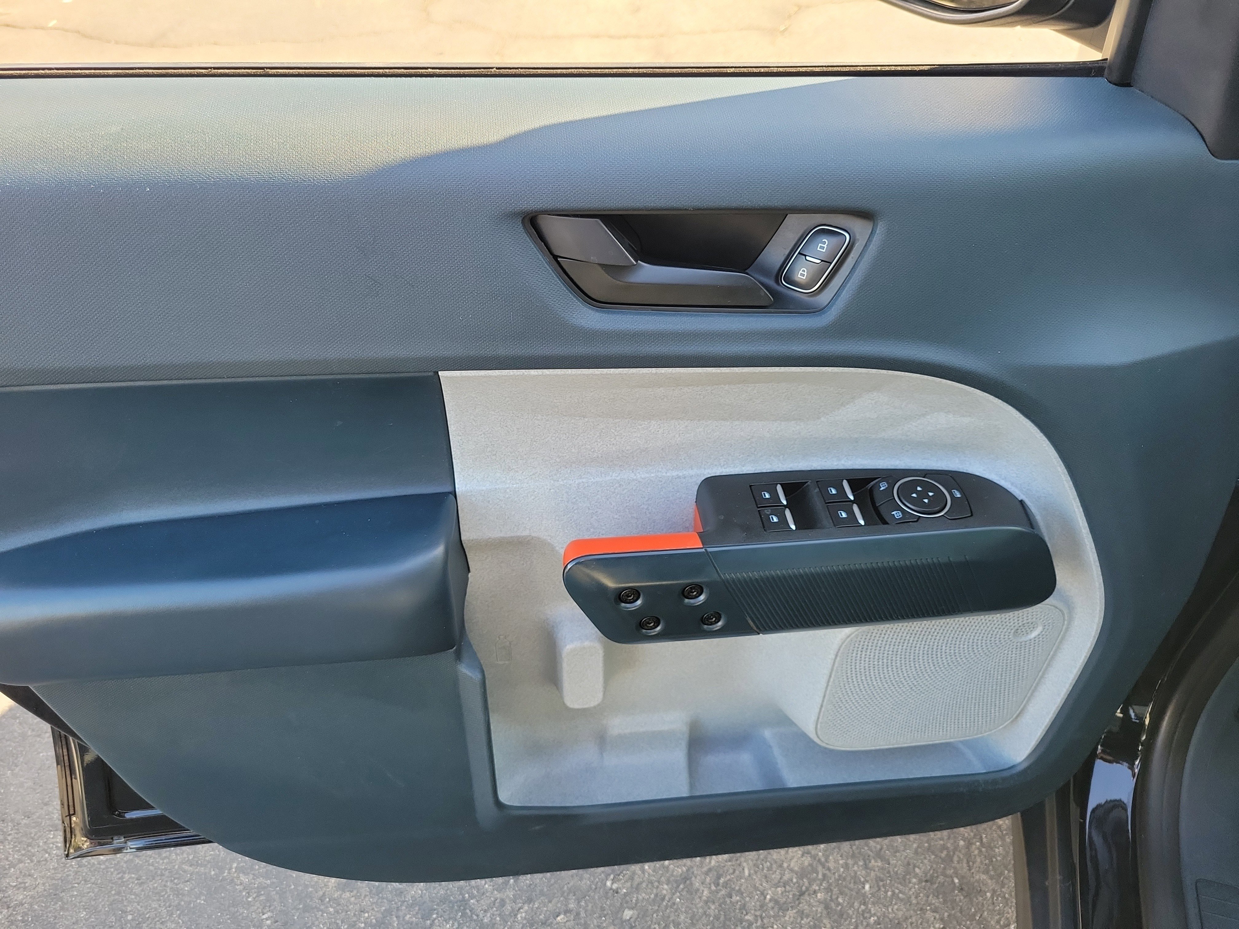Certified 2024 Ford Maverick XLT FWD image 10