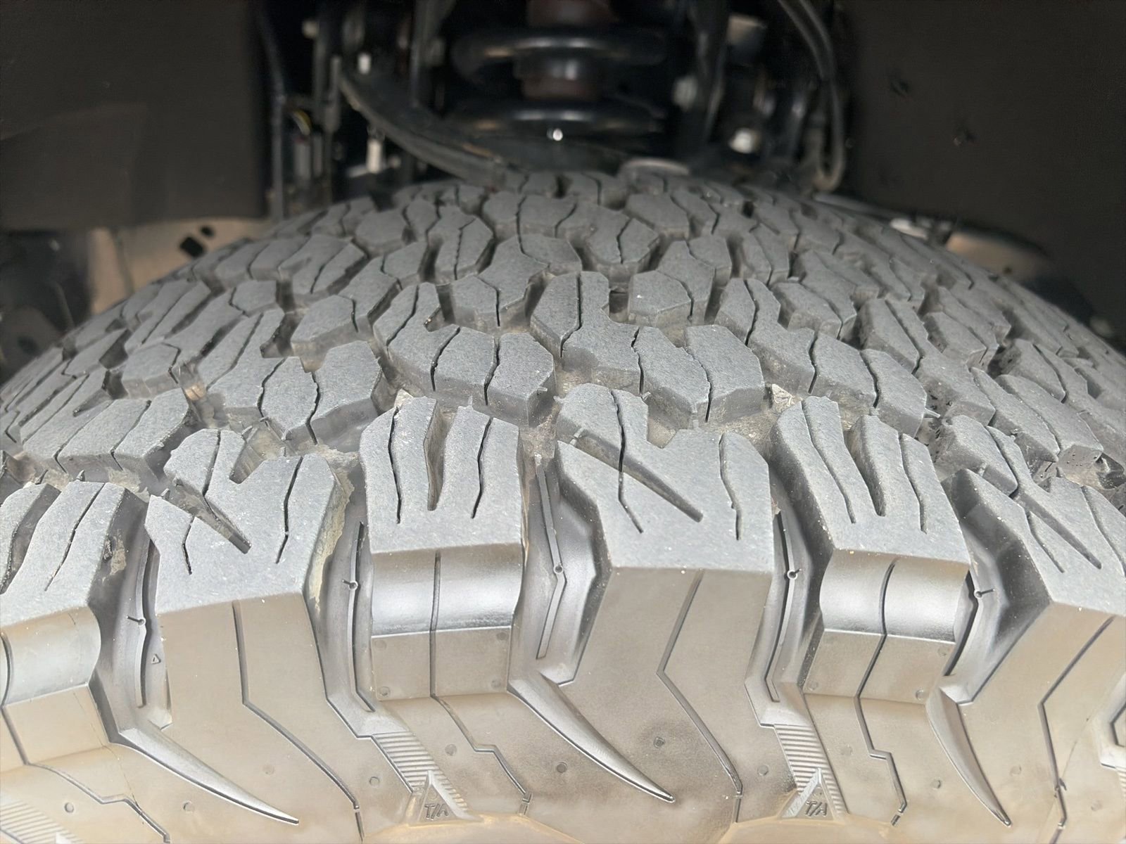 Certified 2025 Ford F150 Raptor AWD/4WD image 10