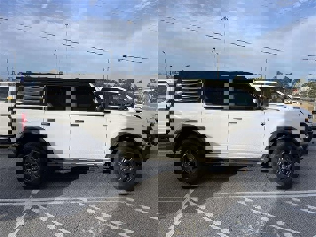 Certified 2022 Ford Bronco Big Bend image 2