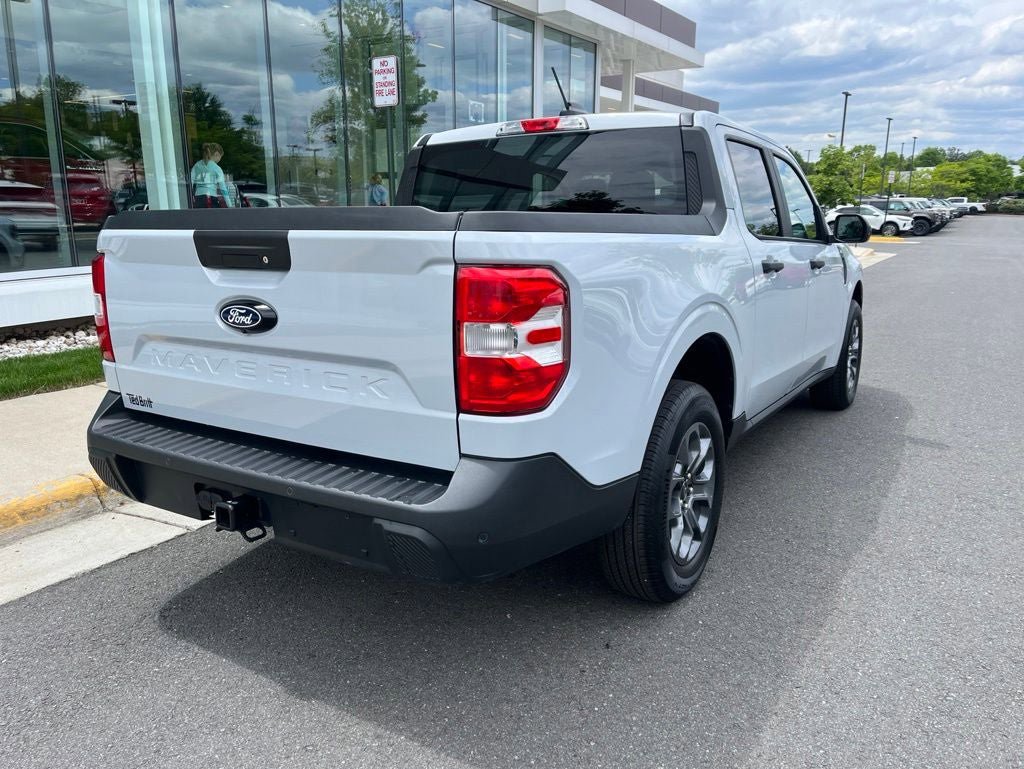Certified 2025 Ford Maverick XLT w/ XLT Luxury Package AWD/4WD image 9