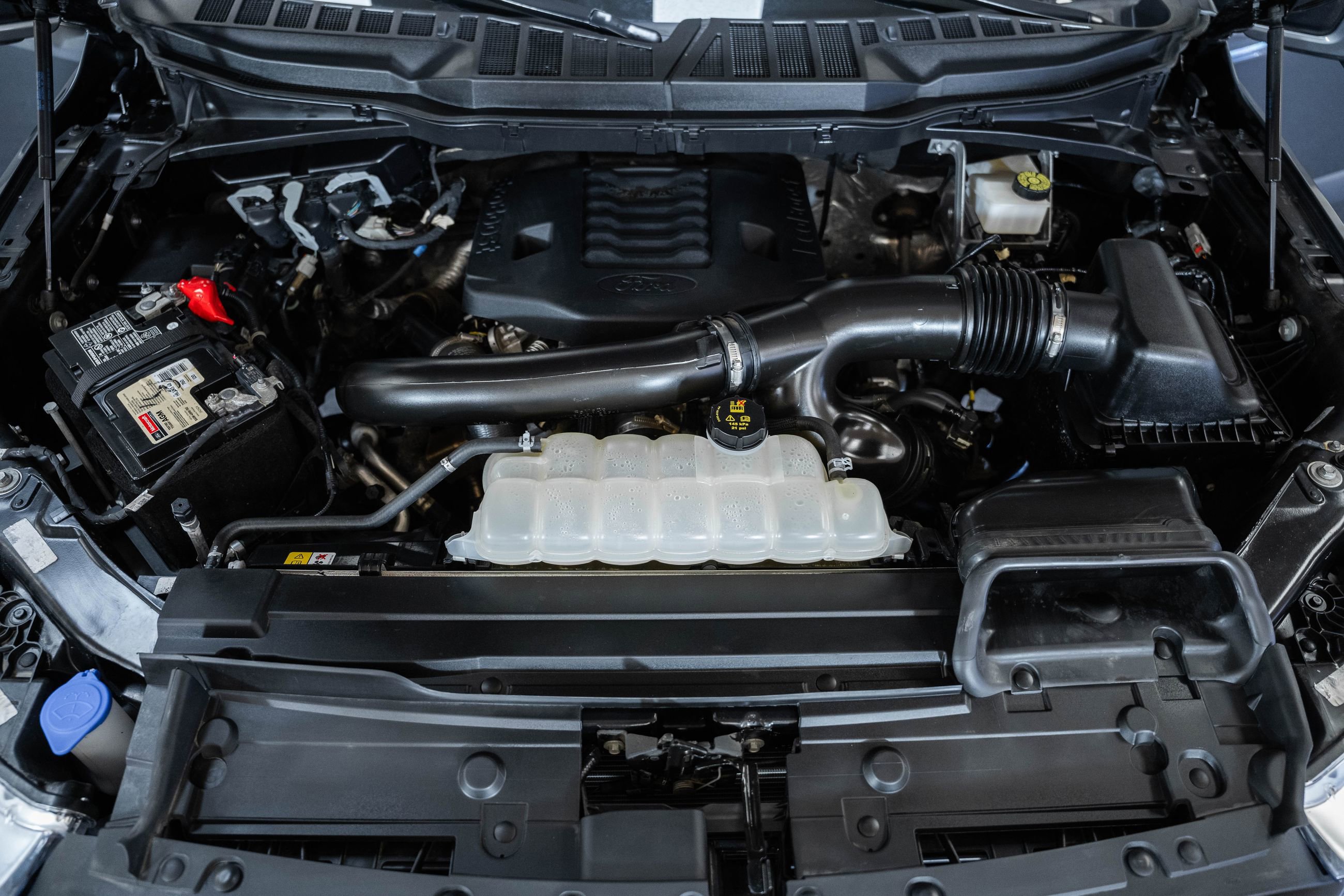 Certified 2023 Ford F150 Lariat w/ Equipment Group 502A High image 27