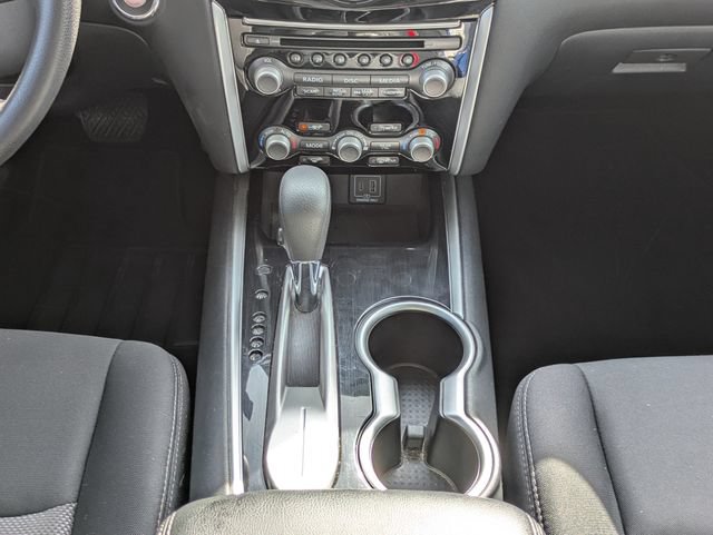 Used 2020 Nissan Pathfinder S FWD image 19