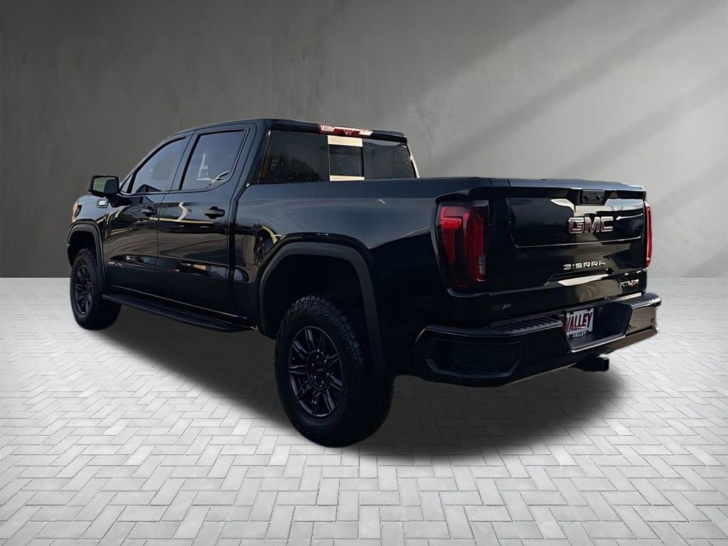 Used 2025 GMC Sierra 1500 AT4X image 5
