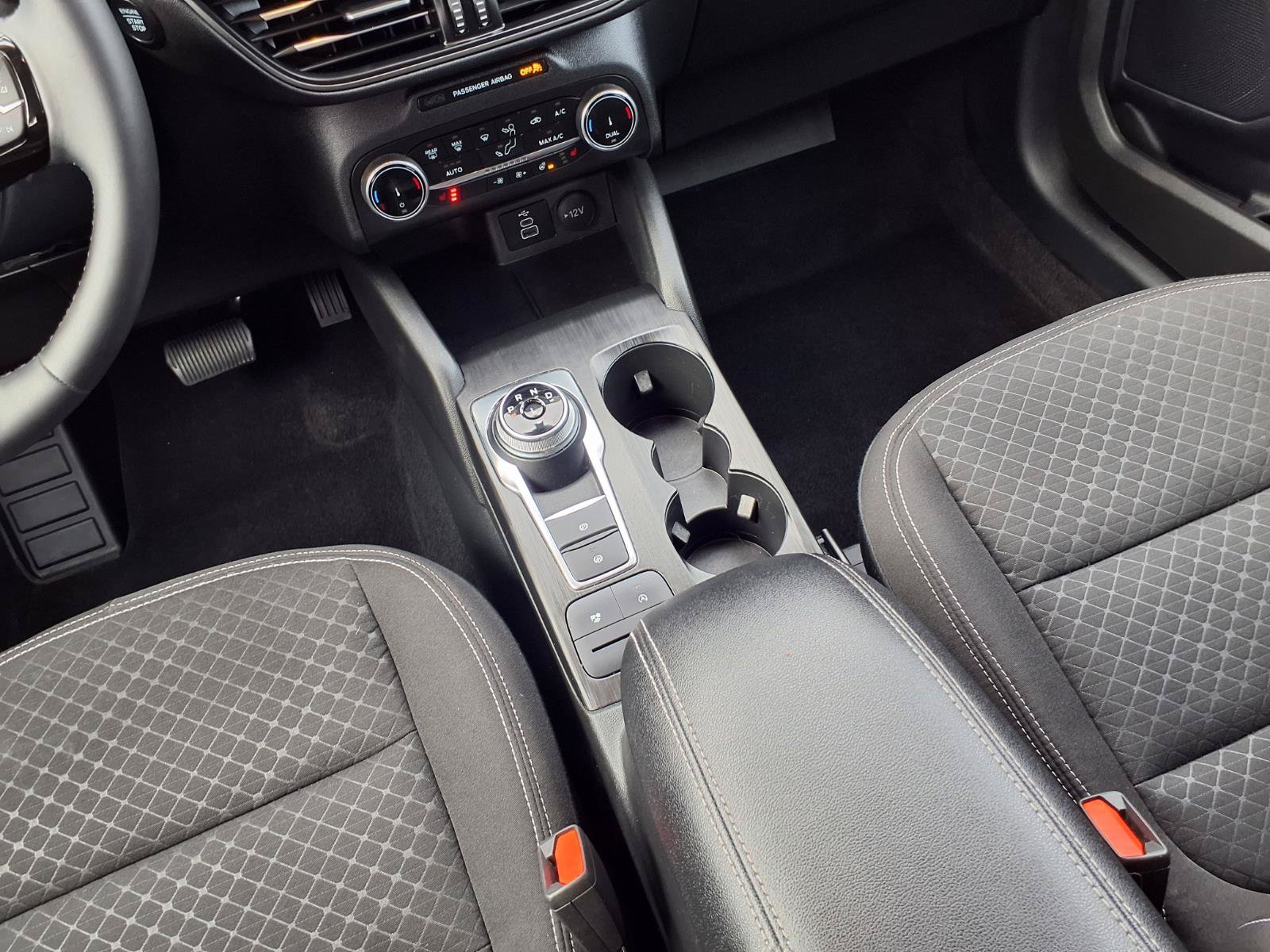 Certified 2024 Ford Escape Active AWD/4WD image 10