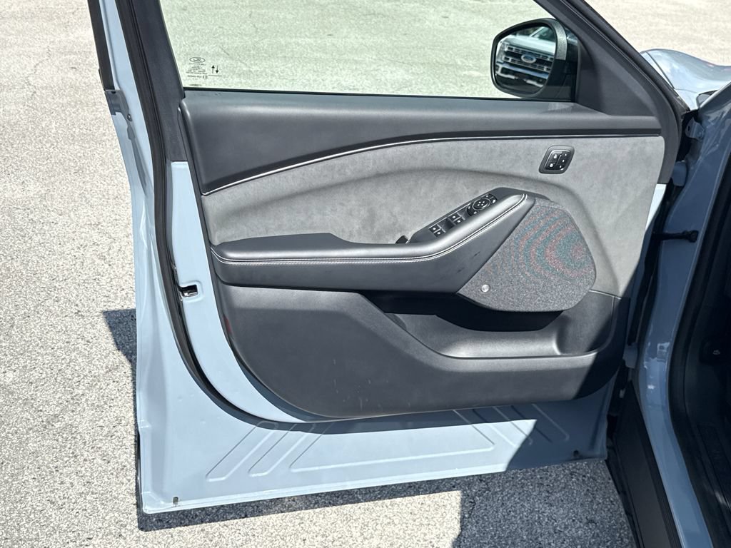 Certified 2025 Ford Mustang Mach-E GT AWD/4WD image 15