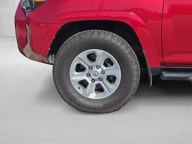 Used 2022 Toyota 4Runner SR5 Premium w/ Moonroof Package AWD/4WD image 11