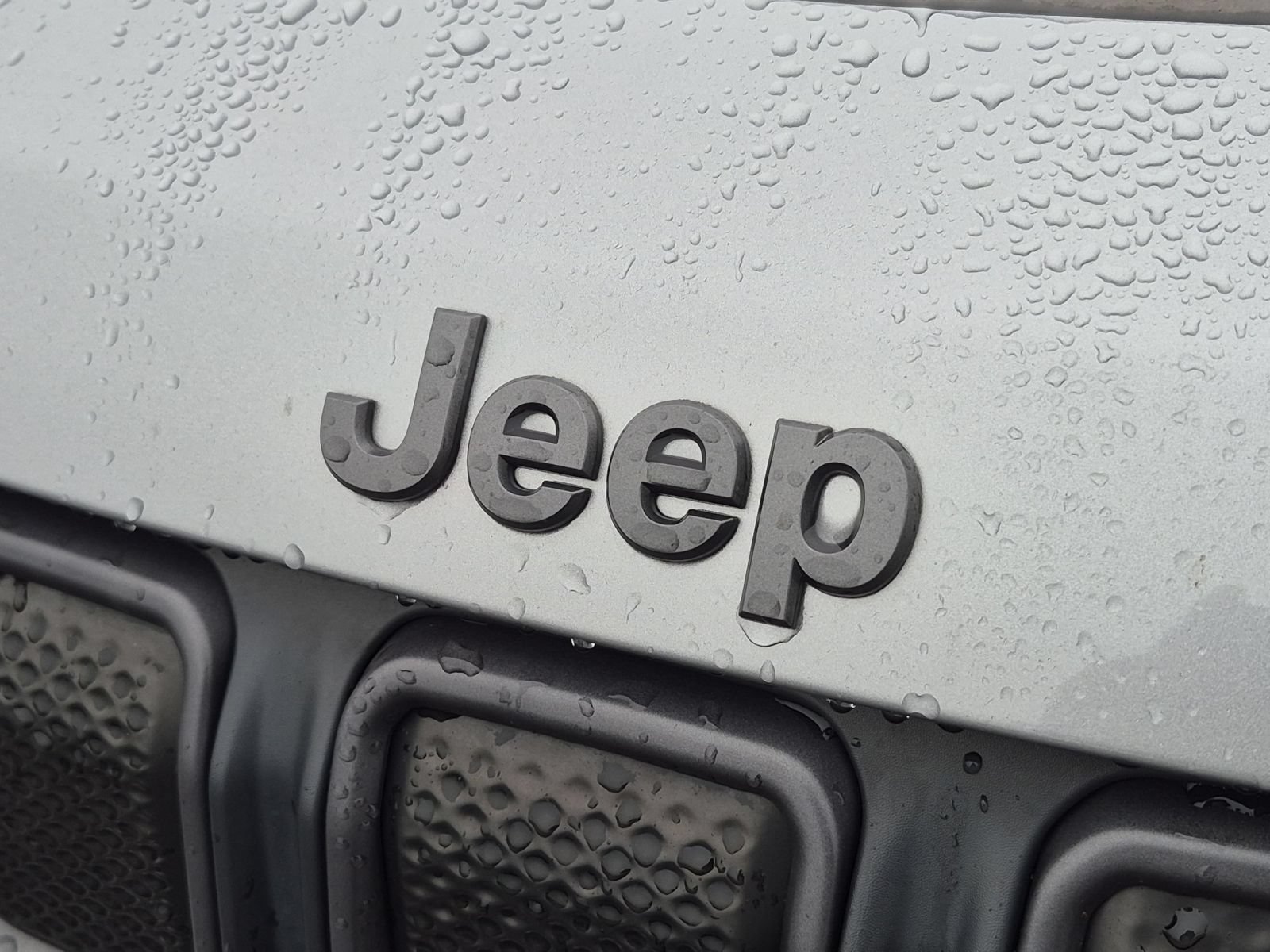 Used 2022 Jeep Compass Trailhawk w/ Trailhawk Convenience Group AWD/4WD image 9