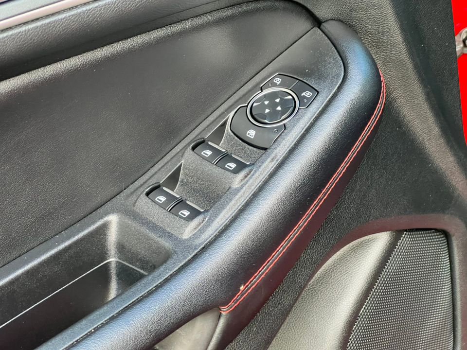 Certified 2024 Ford Edge ST-Line image 20