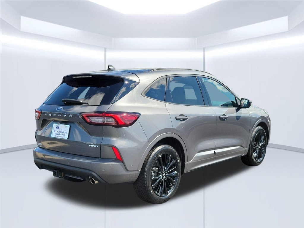 Certified 2023 Ford Escape ST-Line Elite w/ Premium Technology Package AWD/4WD image 5