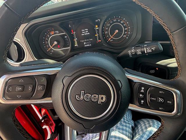 Used 2024 Jeep Wrangler Unlimited Sahara AWD/4WD image 19