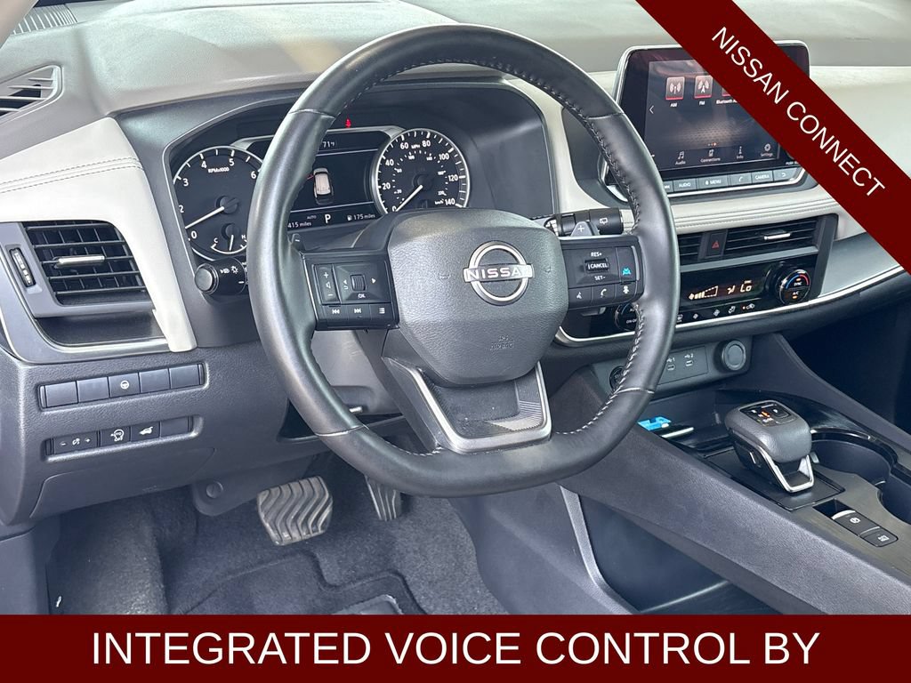 Used 2025 Nissan Rogue SV AWD/4WD image 10