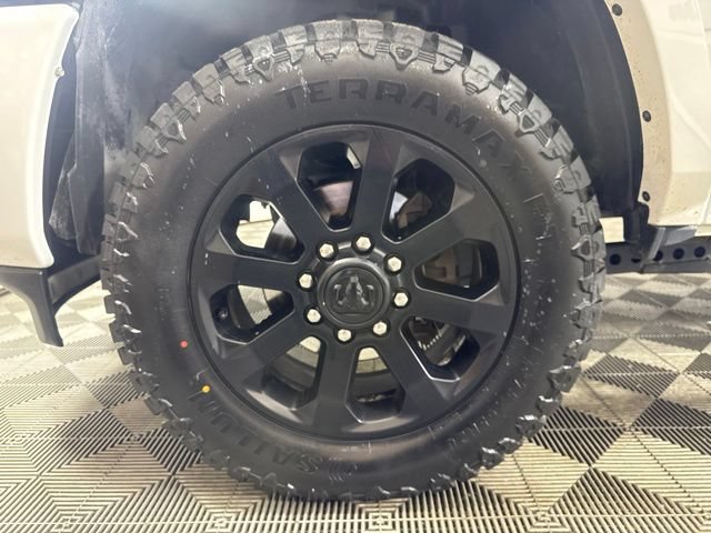 Used 2022 RAM 3500 Laramie AWD/4WD image 9