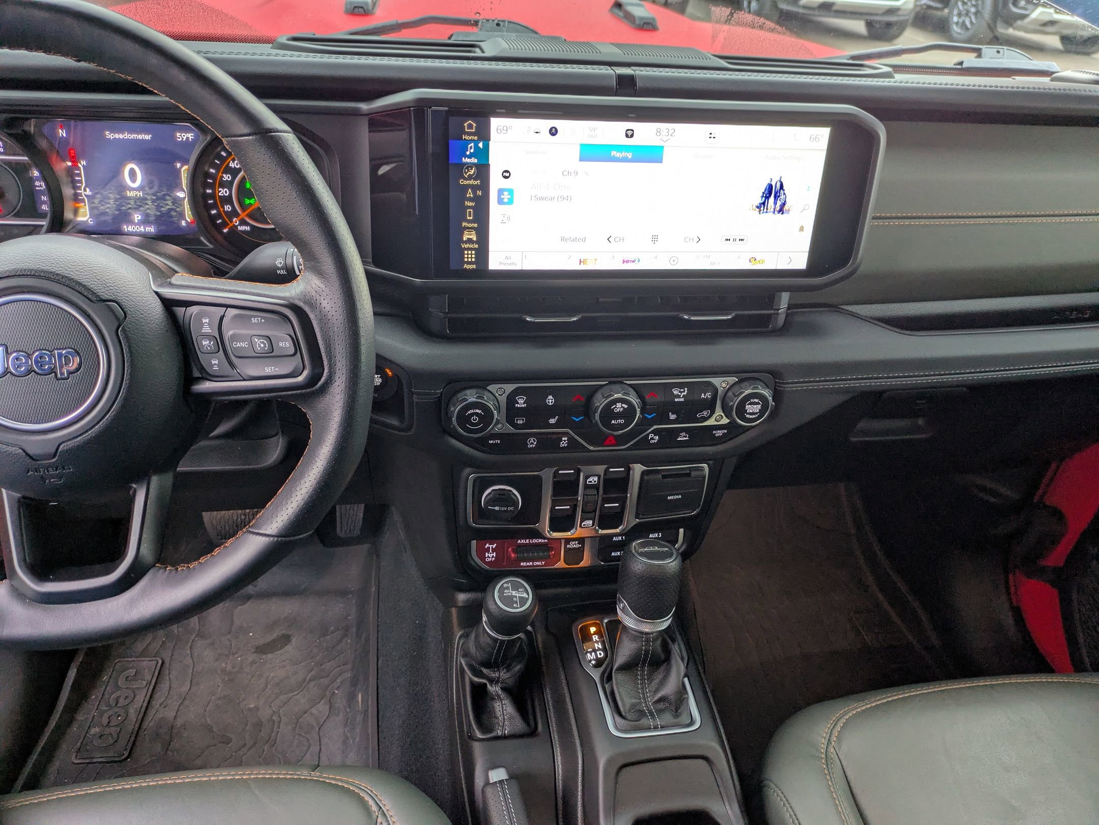 Used 2024 Jeep Gladiator Mojave image 23