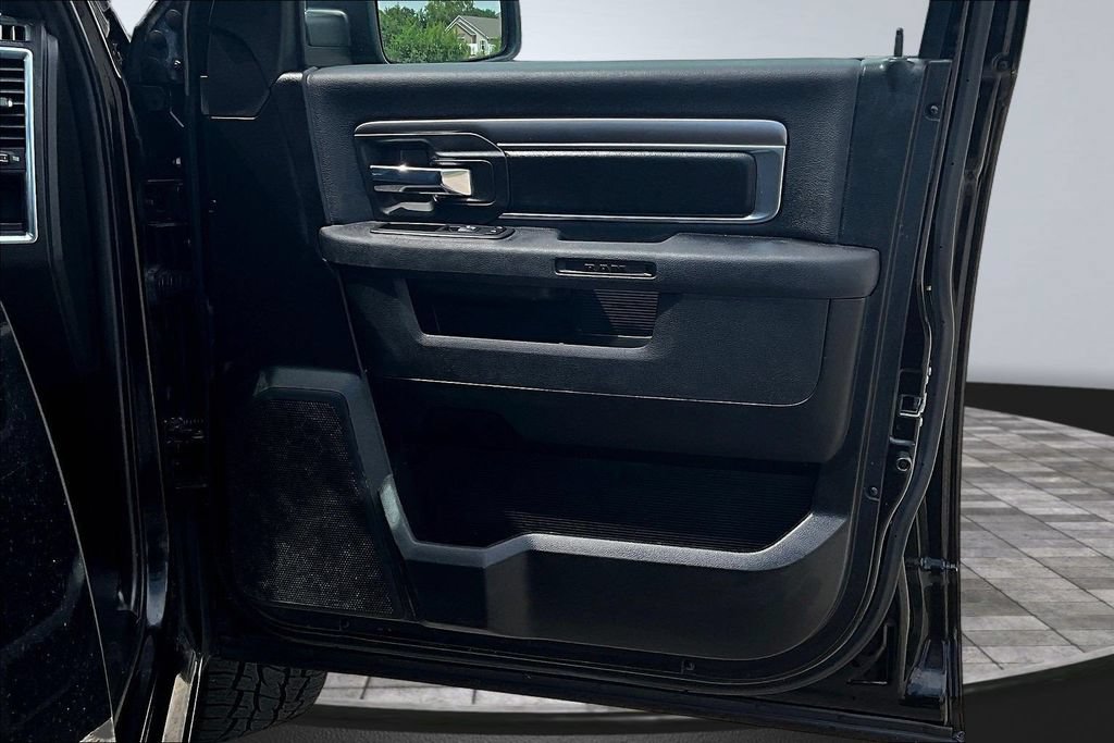 Used 2022 RAM 1500 Warlock AWD/4WD image 21