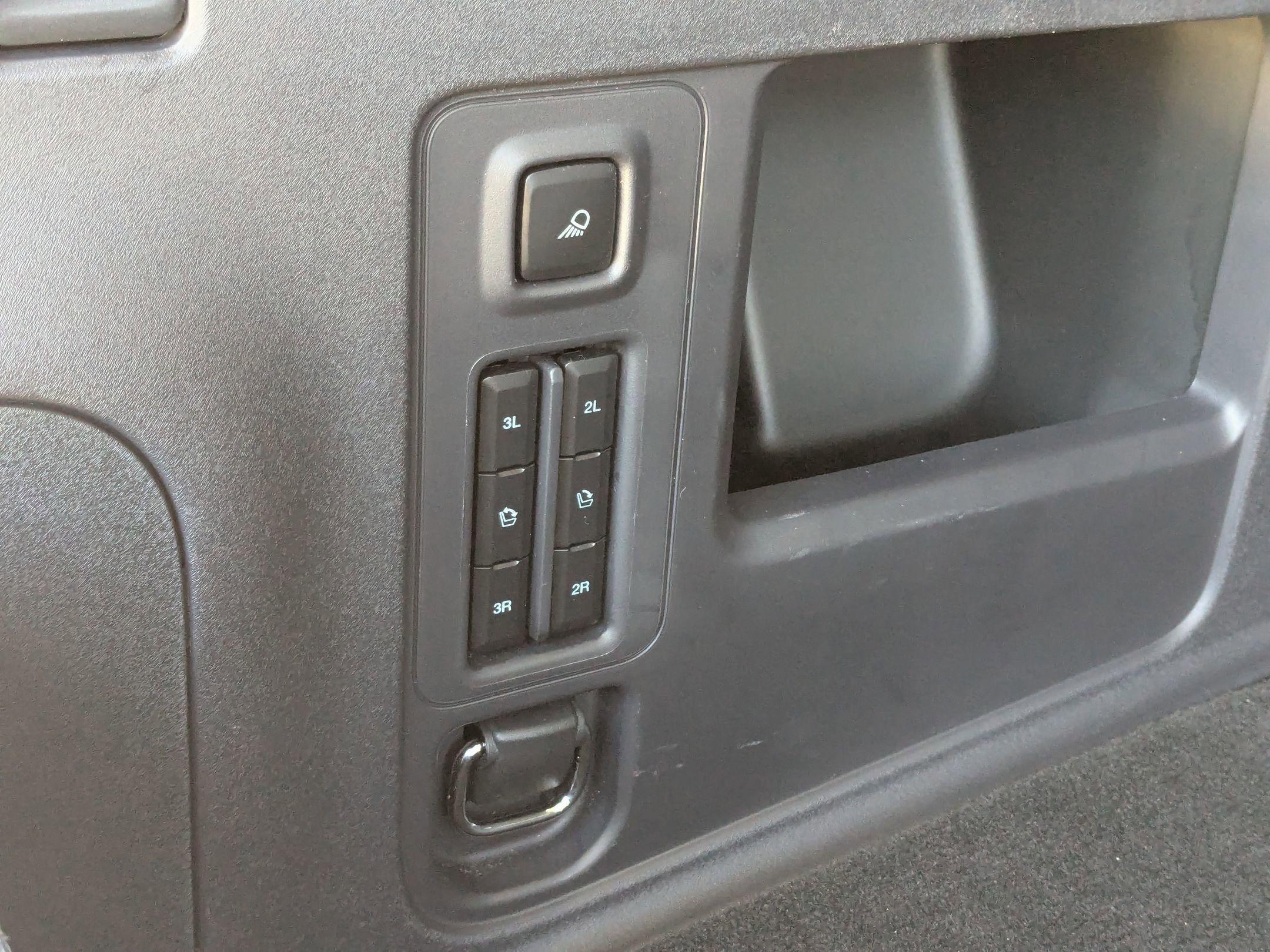 Certified 2025 Ford Expedition Platinum w/ Platinum Ultimate Package image 37